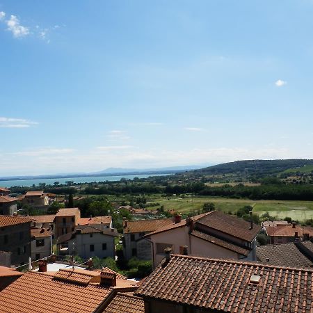 Appartamento Oscar Tuoro sul Trasimeno Exterior foto